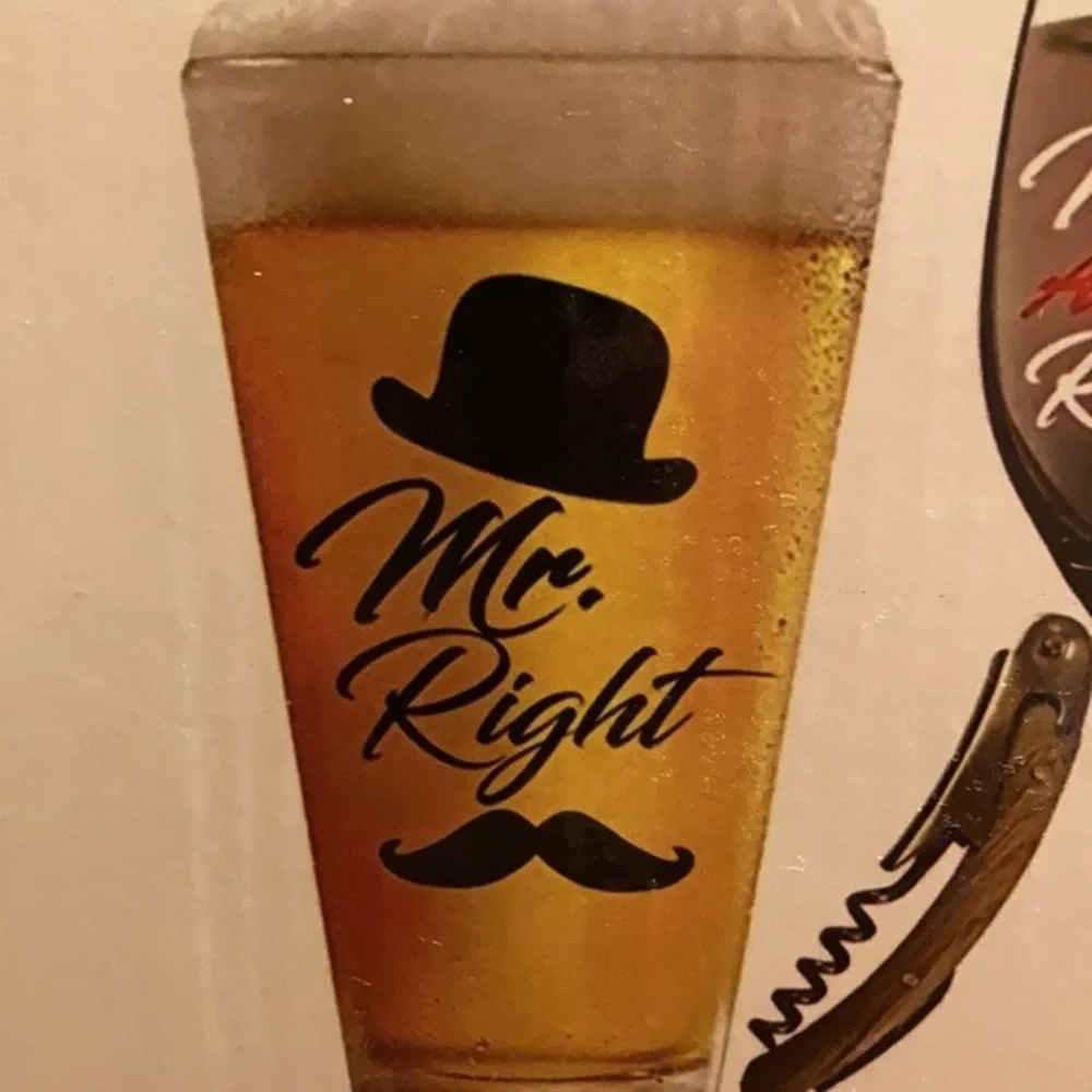 NIB “Mr. Right & Mrs. ALWAYS Right” beer and wine glass-includes bottle opener